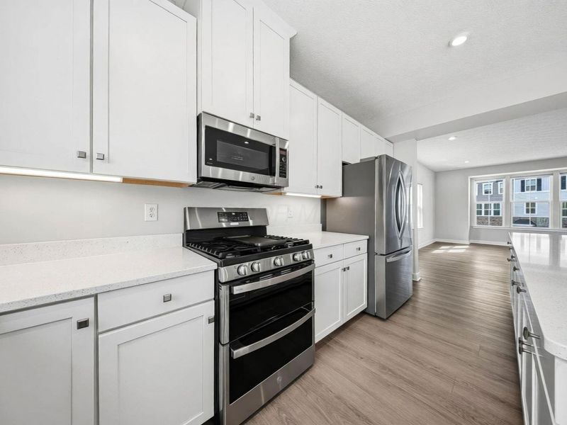 216 Via Veneto, Delaware, OH 43015 Photo 6