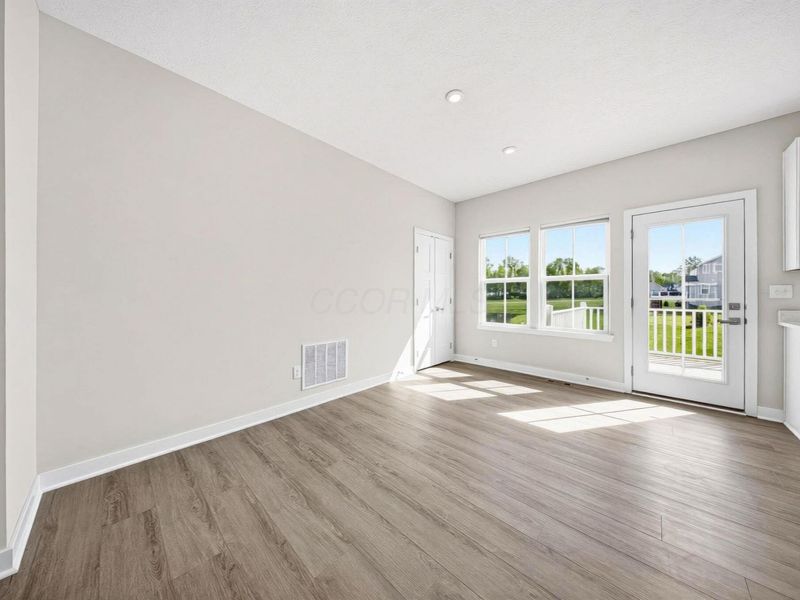 216 Via Veneto, Delaware, OH 43015 Photo 9