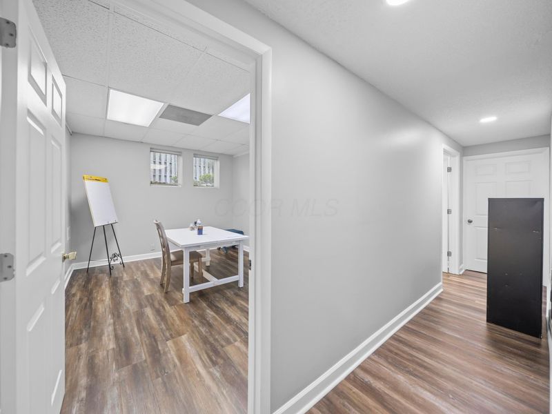 3250 W Henderson Road , Unit 103, Columbus, OH 43220 Photo 10