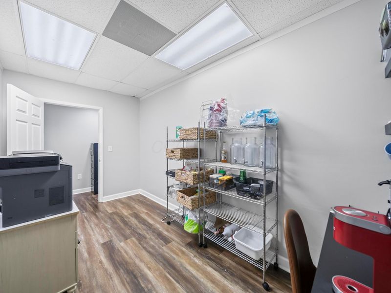 3250 W Henderson Road , Unit 103, Columbus, OH 43220 Photo 14