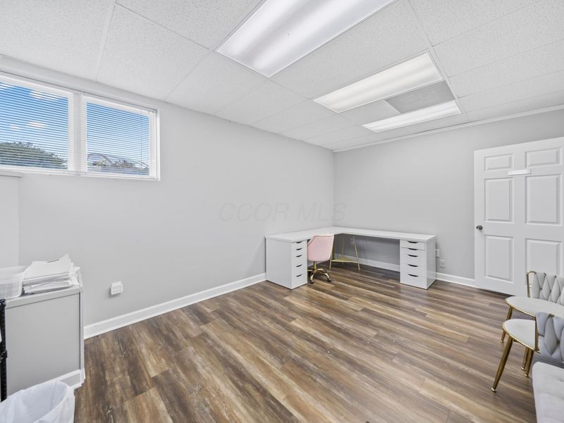 3250 W Henderson Road , Unit 103, Columbus, OH 43220 Photo 17
