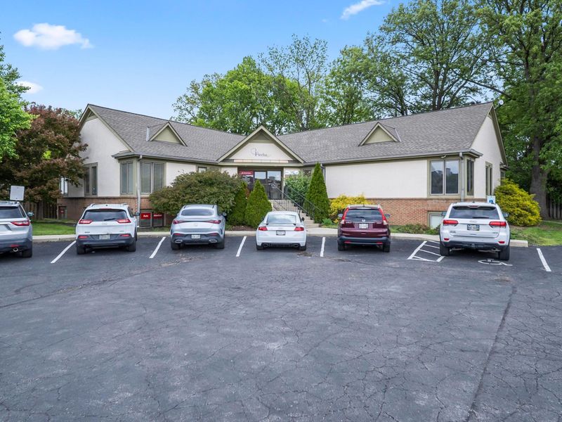 3250 W Henderson Road , Unit 103, Columbus, OH 43220 Photo 22