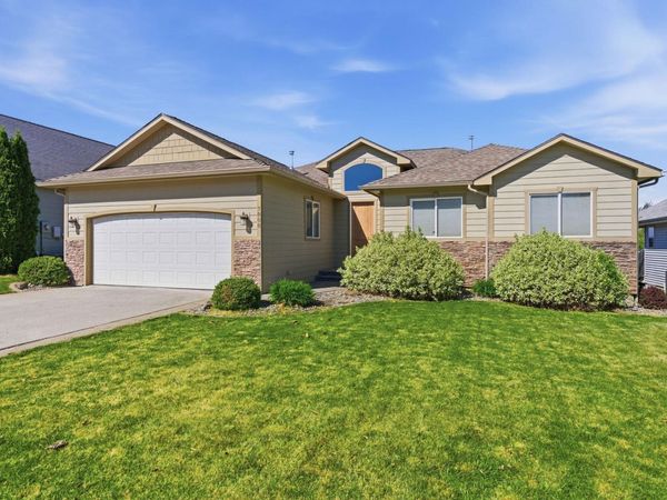 7808 S Parway Ln, Cheney, WA 99004