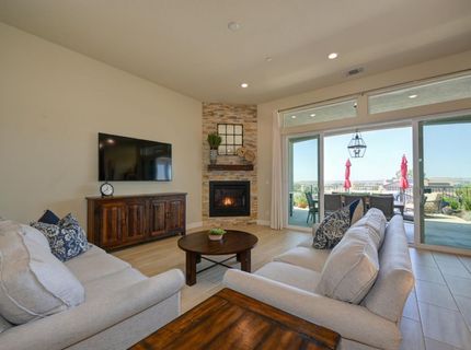 638 Valley Brook Ct, El Dorado Hills, CA 95762 Photo