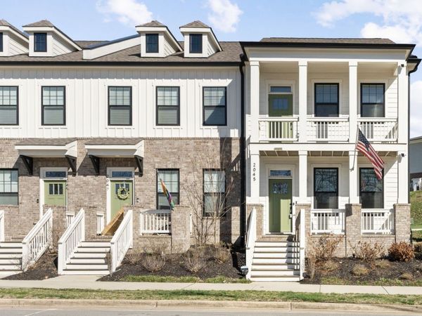 2045 Oakwood Ave , Nashville, TN 37207
