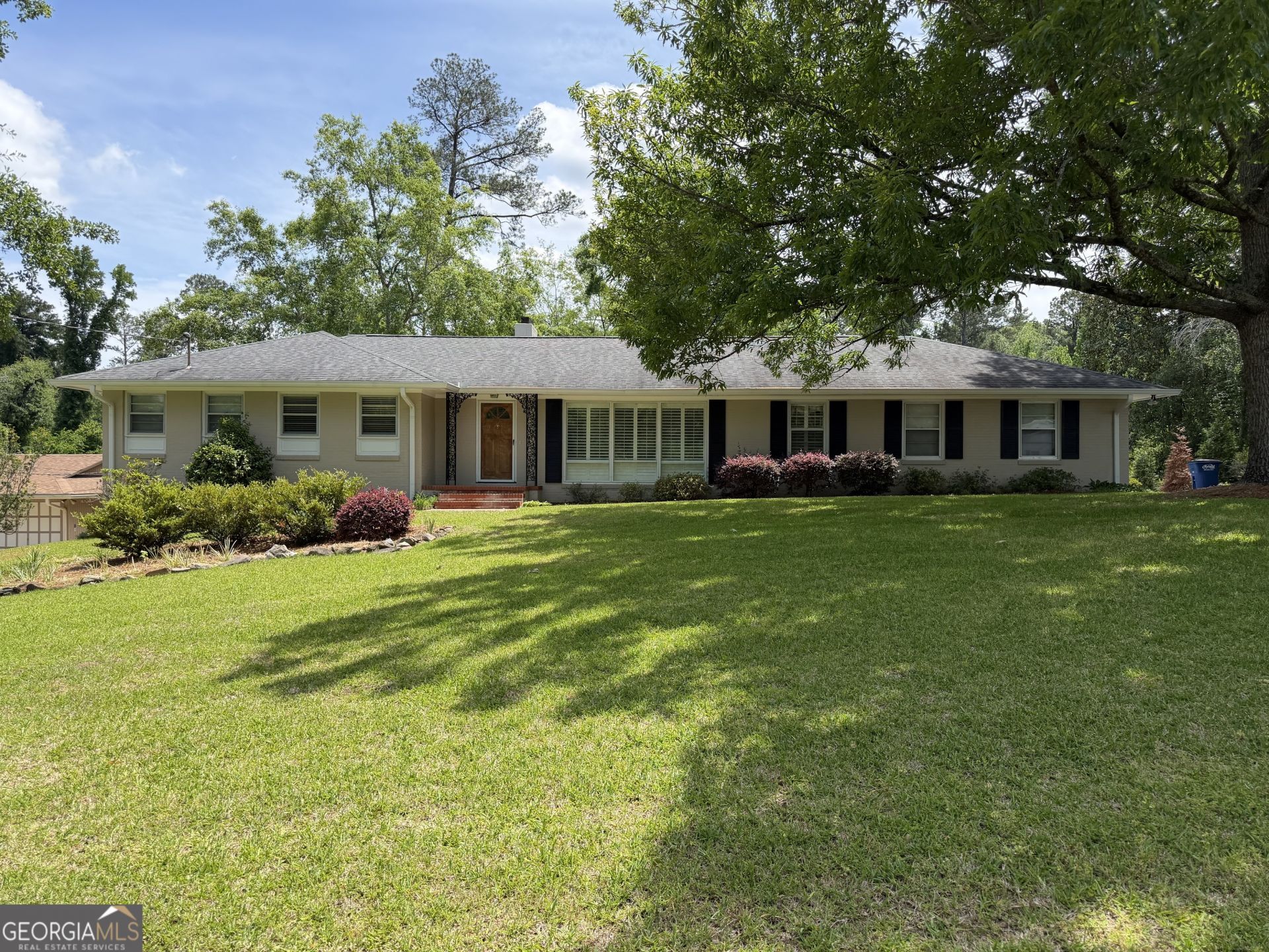 2950 Thornwood Drive, Macon, GA 31204 Main Photo