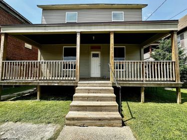 103 Washington Street, Mannington, WV 26582