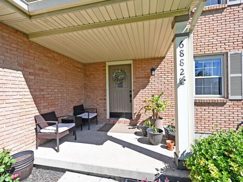 6882 Devon Drive, Liberty Township, OH 45044 Photo 4