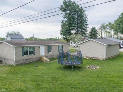 2195 James Street SE New Philadelphia, OH 44663
