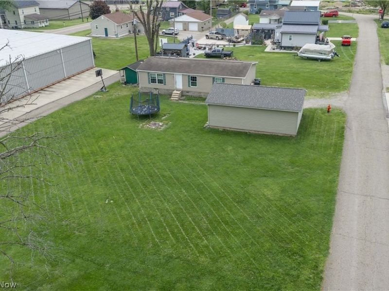 2195 James Street SE, New Philadelphia, OH 44663 Photo 8