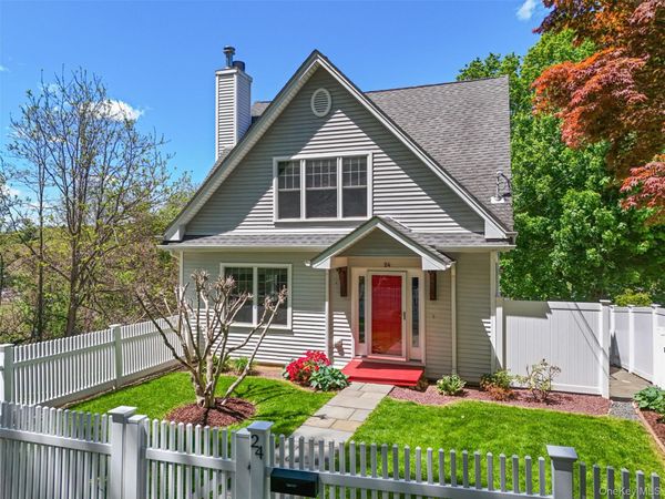 24 Bedford Avenue, Bedford Hills, NY 10507