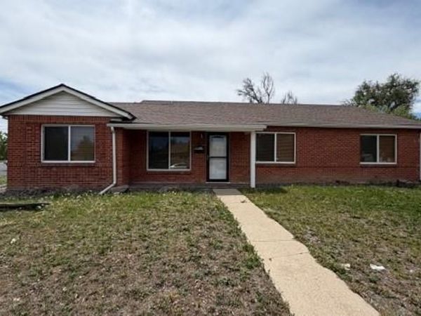 761 Troy Street, Aurora, CO 80011