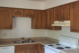 7668 Hunters Ridge Lane photo 4