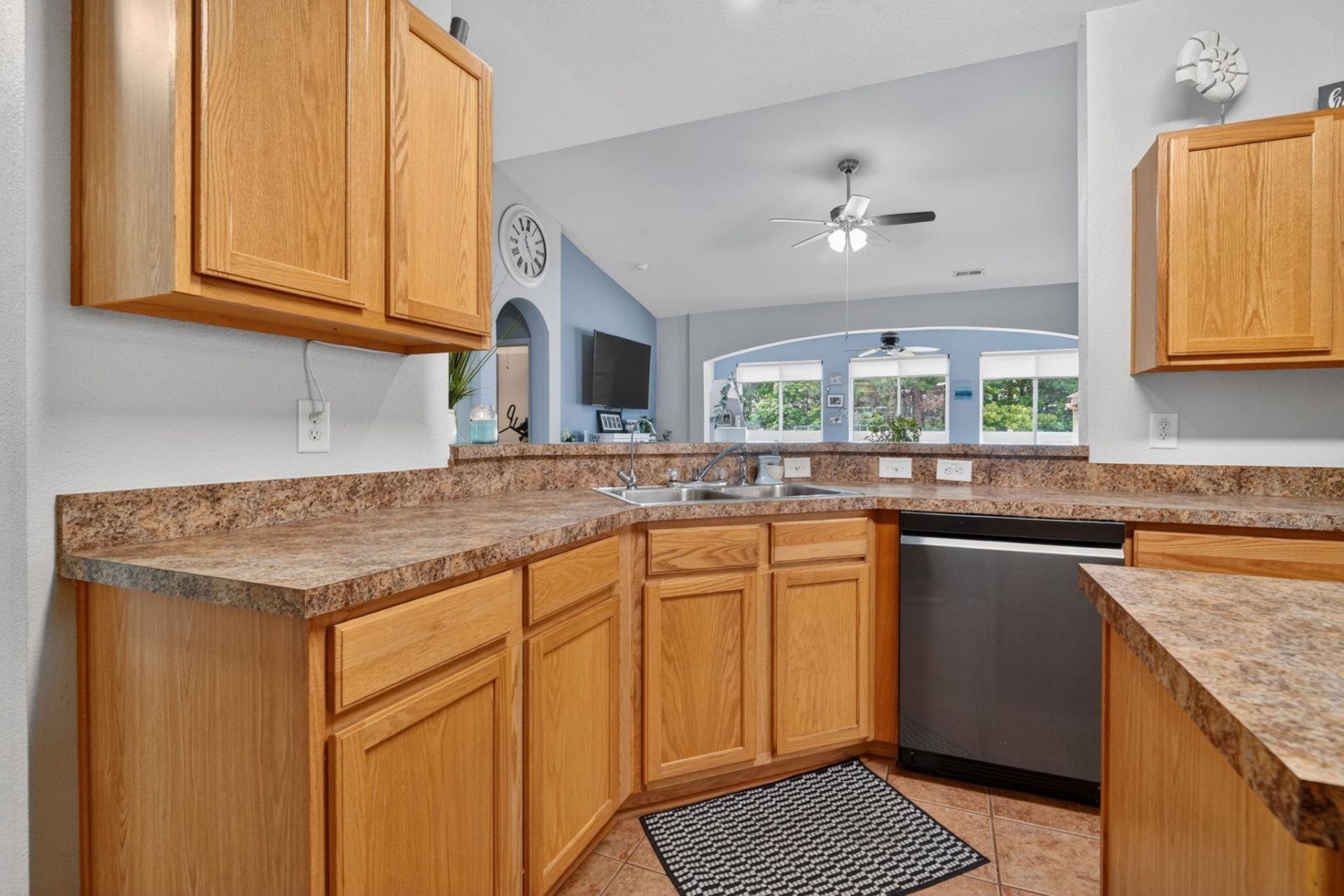 752 Indian Wood Ln. Photo 17