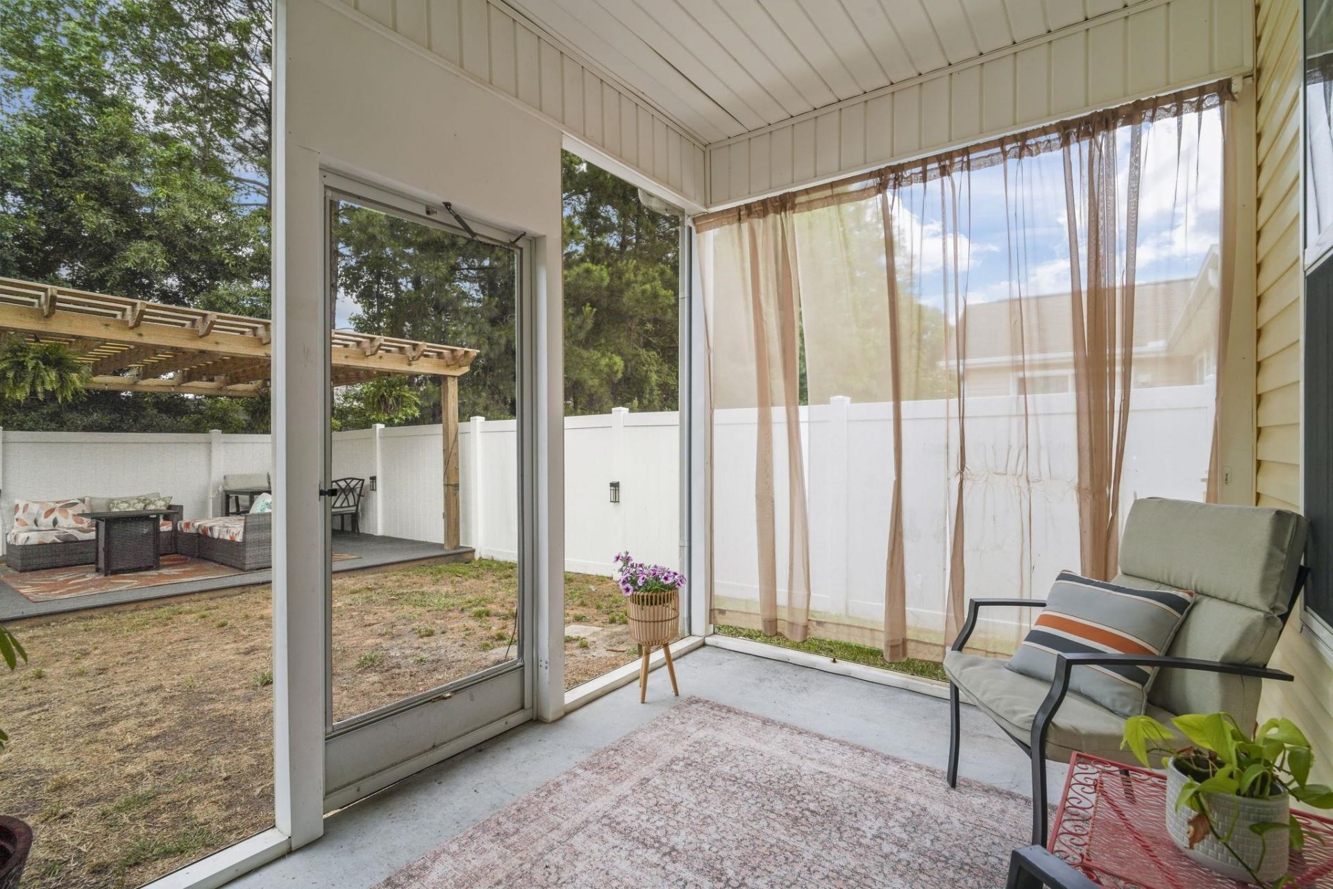 752 Indian Wood Ln. Photo 35