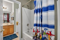 752 Indian Wood Ln. photo 4