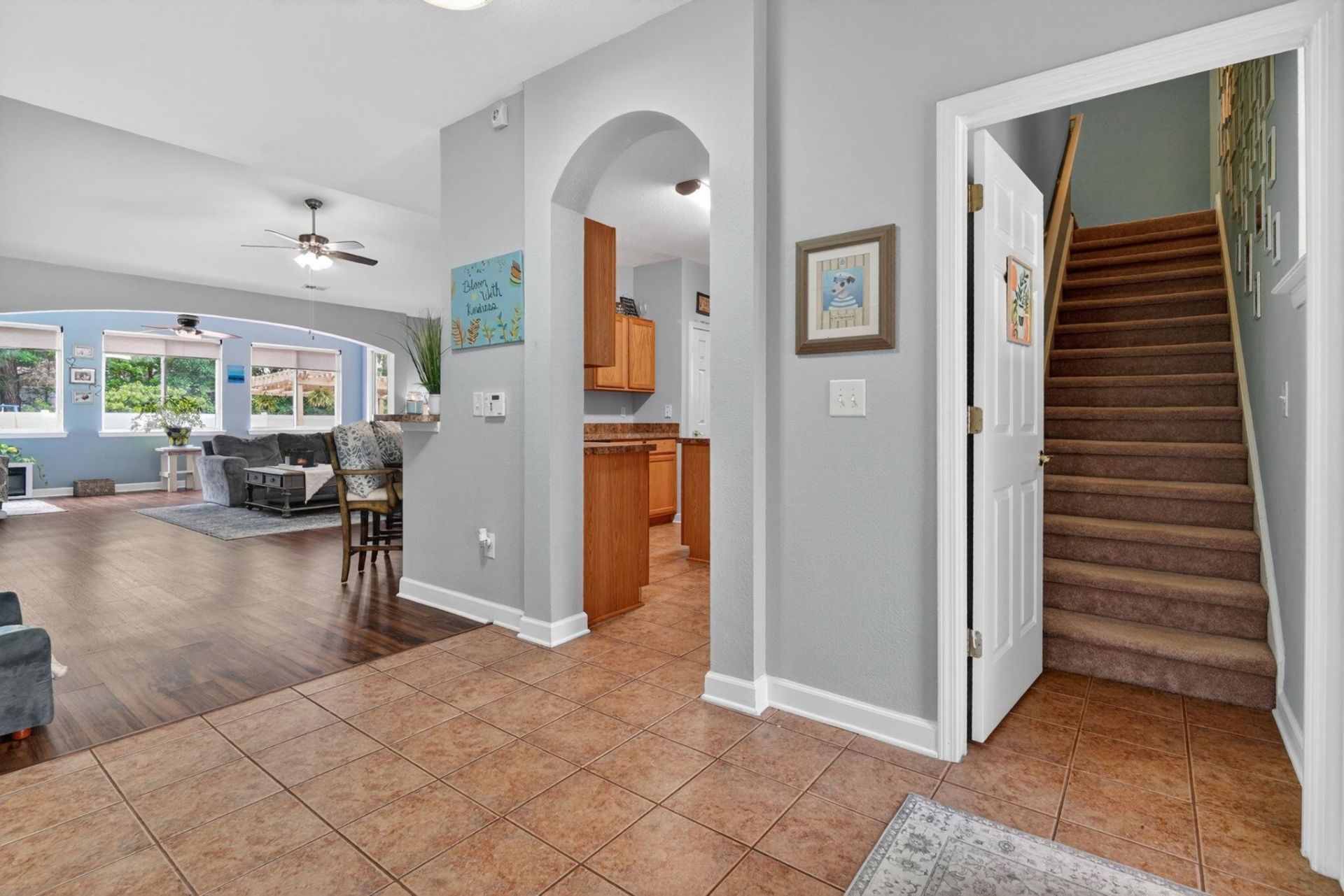 752 Indian Wood Ln. Photo 8