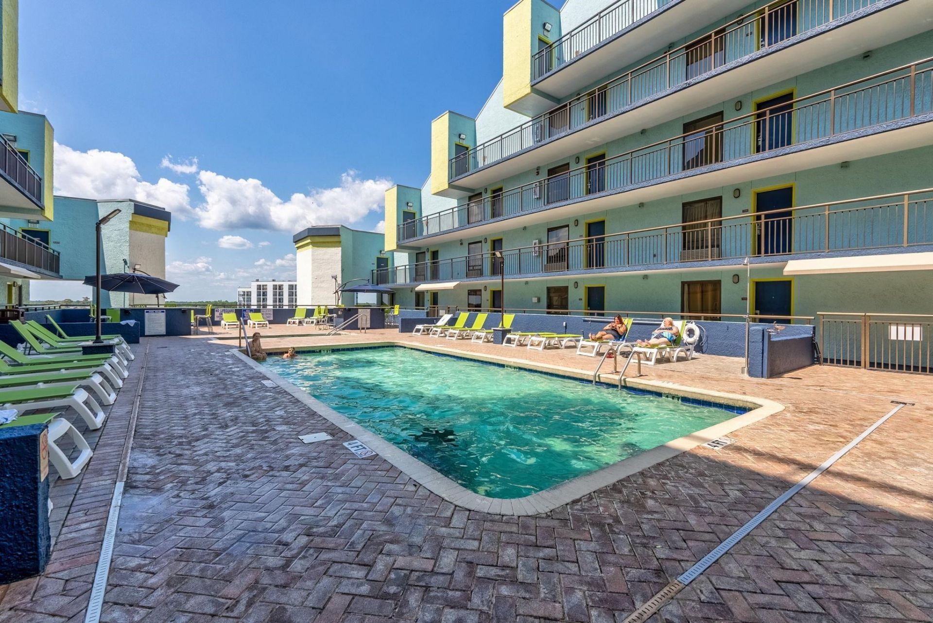 6804 N Ocean Blvd.  Photo 35