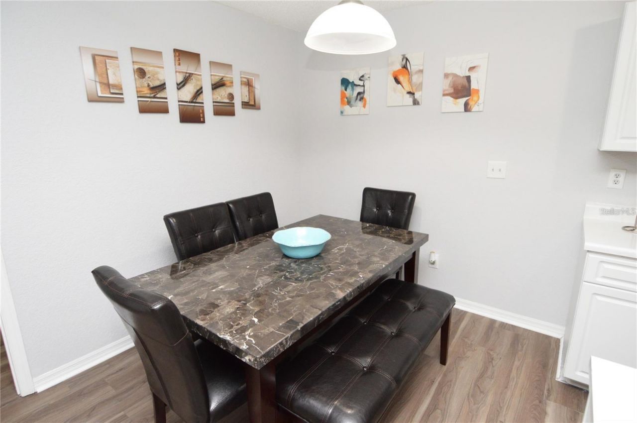 10265 Gandy Boulevard N, Unit 1002, Saint Petersburg, FL 33702 Photo