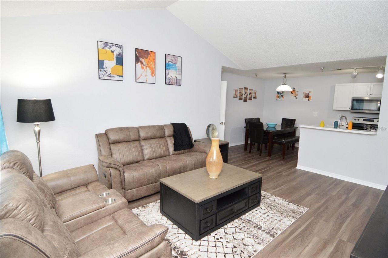 10265 Gandy Boulevard N, Unit 1002, Saint Petersburg, FL 33702 Photo