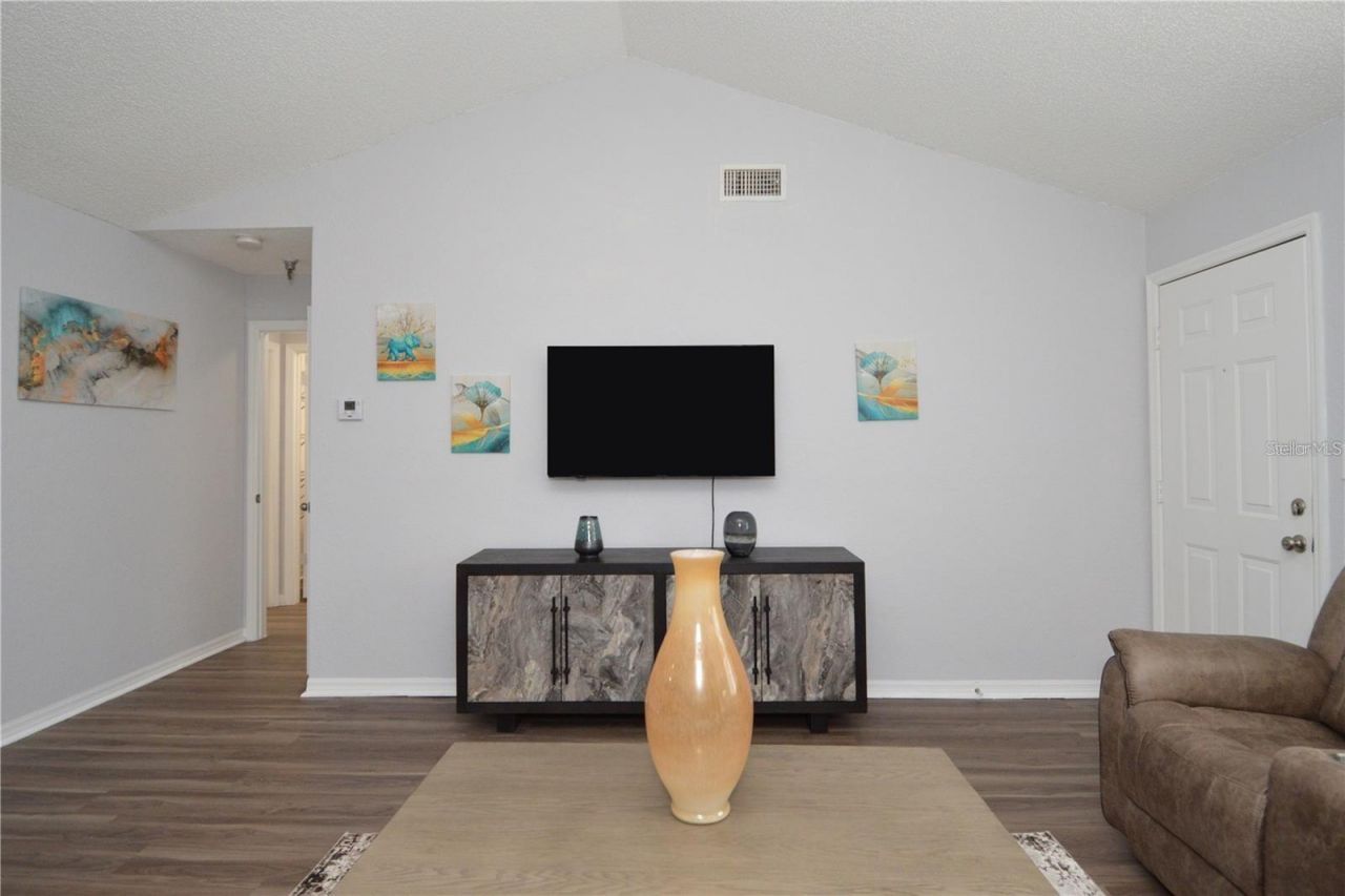 10265 Gandy Boulevard N, Unit 1002, Saint Petersburg, FL 33702 Photo