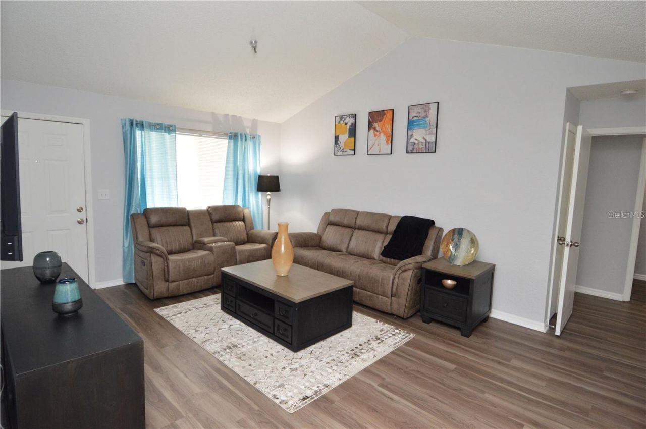 10265 Gandy Boulevard N, Unit 1002, Saint Petersburg, FL 33702 Photo