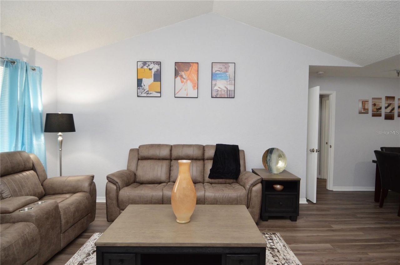 10265 Gandy Boulevard N, Unit 1002, Saint Petersburg, FL 33702 Photo