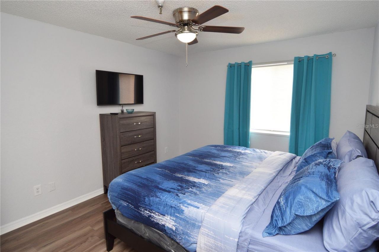 10265 Gandy Boulevard N, Unit 1002, Saint Petersburg, FL 33702 Photo