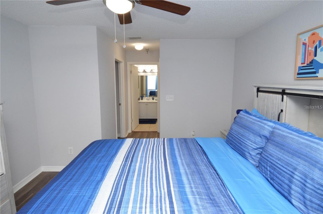 10265 Gandy Boulevard N, Unit 1002, Saint Petersburg, FL 33702 Photo