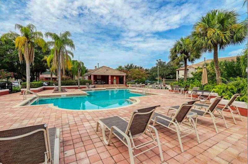 10265 Gandy Boulevard N, Unit 1002, Saint Petersburg, FL 33702 Photo