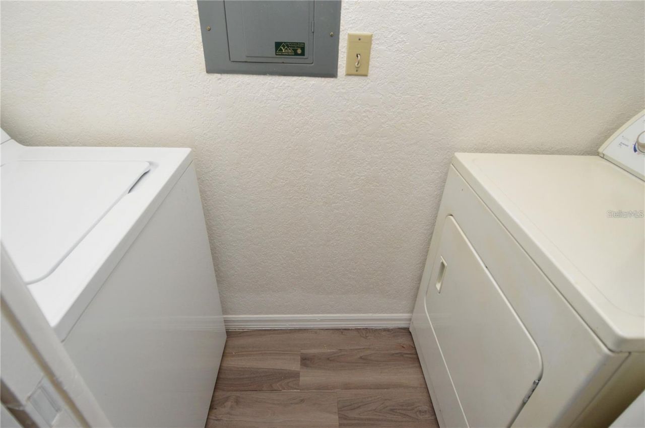 10265 Gandy Boulevard N, Unit 1002, Saint Petersburg, FL 33702 Photo