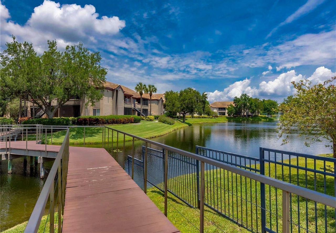 10265 Gandy Boulevard N, Unit 1002, Saint Petersburg, FL 33702 Photo