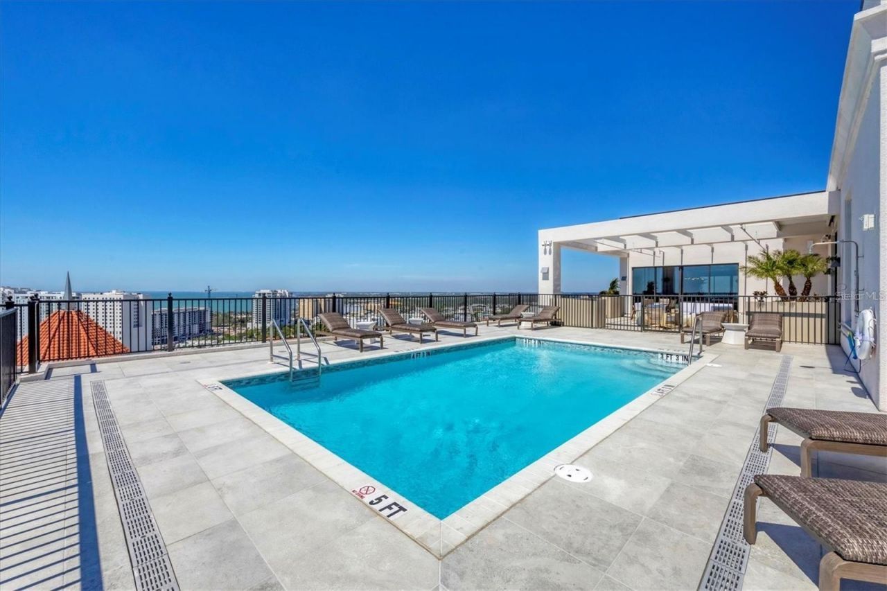 33 S Palm Avenue, Unit 704, Sarasota, FL 34236 Photo