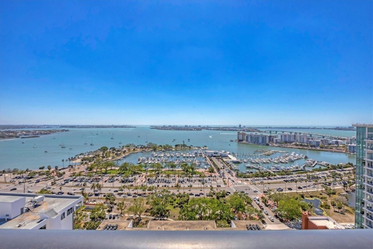 33 S Palm Avenue, Unit 704, Sarasota, FL 34236 Photo
