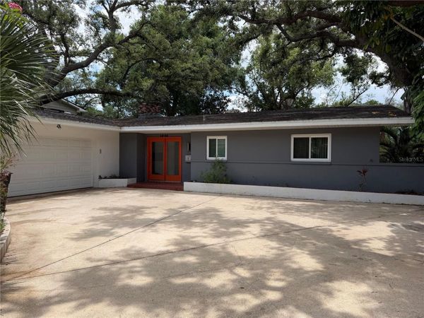 1320 45TH AVENUE N, ST PETERSBURG, FL 33703