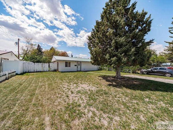 325 NW Bonneville Drive, IDAHO FALLS, ID 83401
