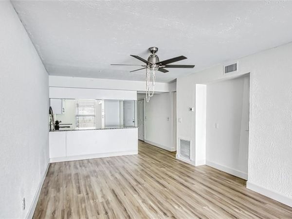 16251 Dublin Cir, Unit 104, Fort Myers, FL 33908