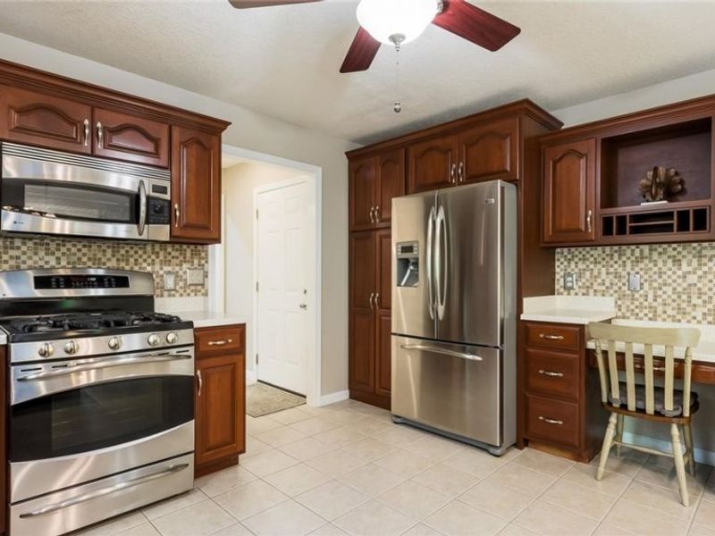 5180 Pine Valley Drive, Zanesville, OH 43701 Photo 18
