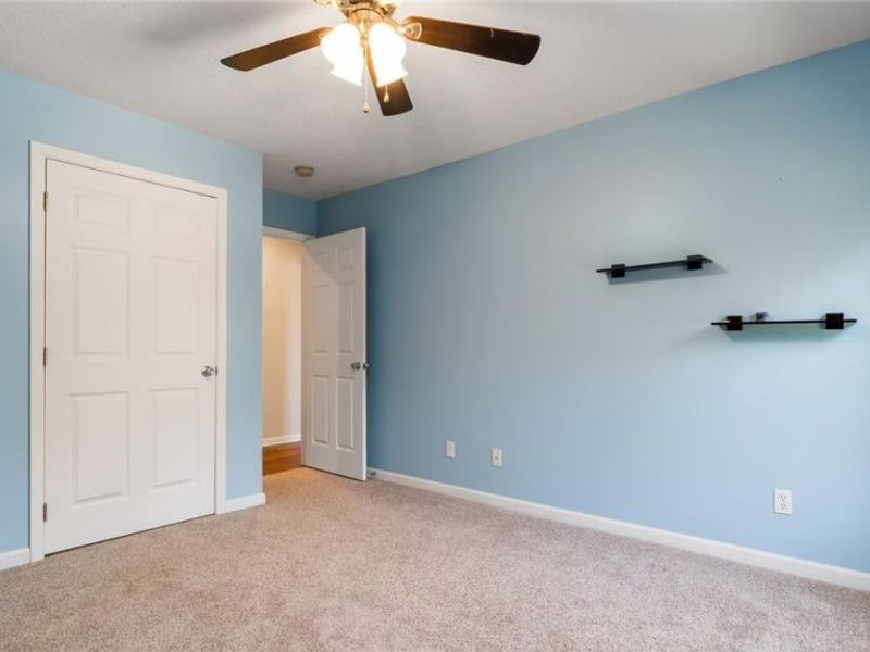 5180 Pine Valley Drive, Zanesville, OH 43701 Photo 33