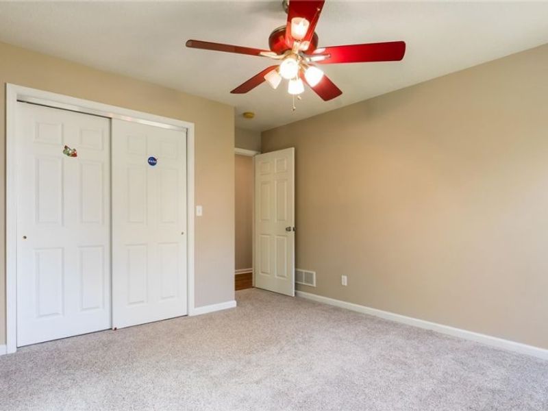 5180 Pine Valley Drive, Zanesville, OH 43701 Photo 35
