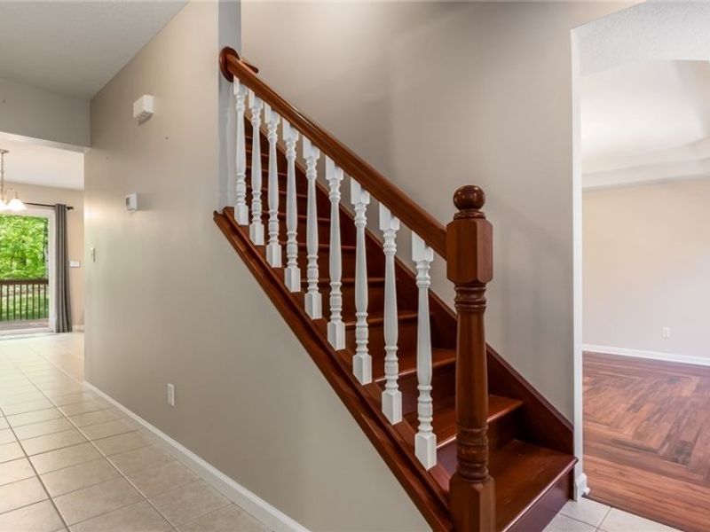 5180 Pine Valley Drive, Zanesville, OH 43701 Photo 8