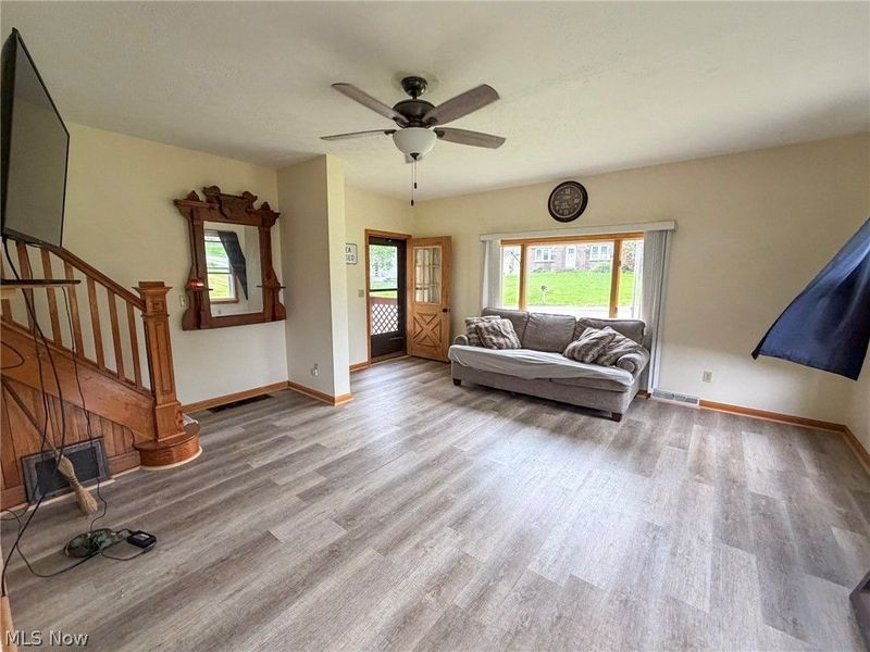 8135 State Route 609, Burghill, OH 44404 Photo 13