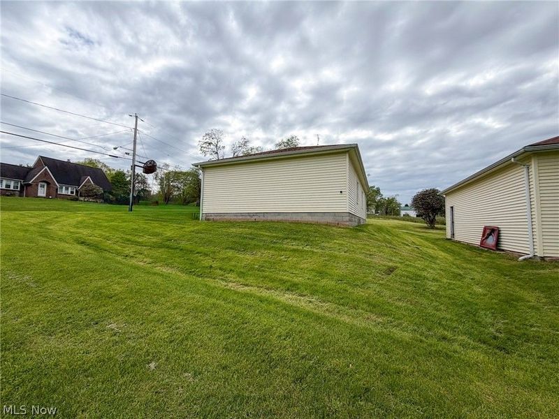 8135 State Route 609, Burghill, OH 44404 Photo 46