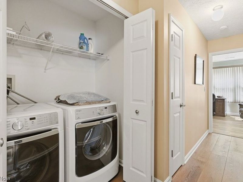5653 Gateway Lane, Brook Park, OH 44142 Photo 24