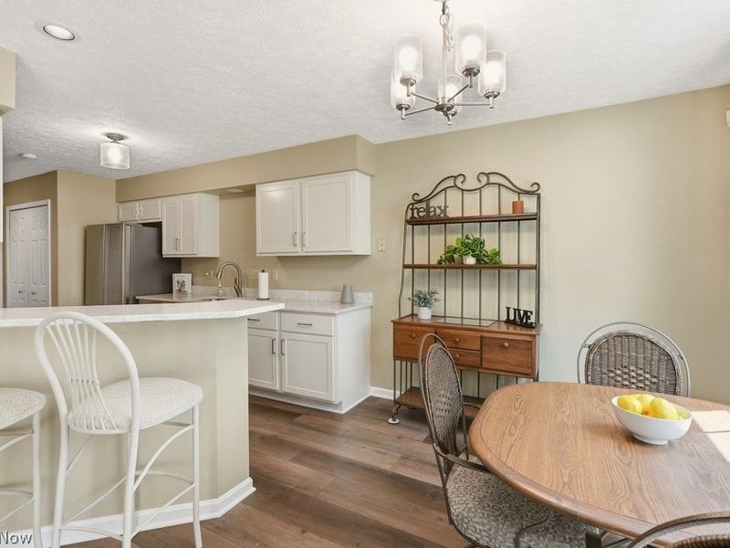 5653 Gateway Lane, Brook Park, OH 44142 Photo 7
