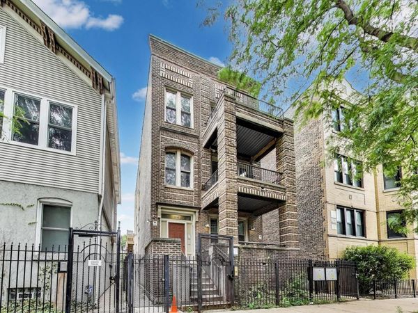 1914 W Crystal Street , Unit 1F, Chicago, IL 60622