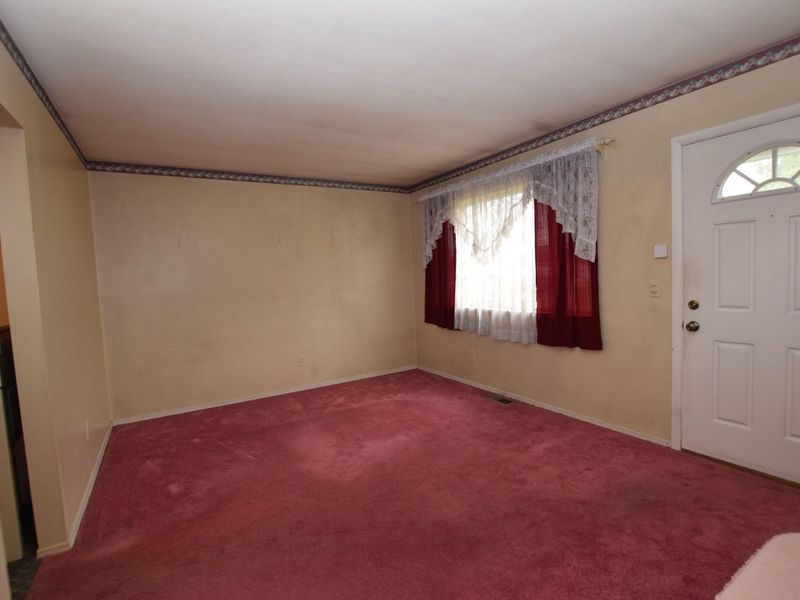 545 W Light Street, Urbana, OH 43078 Photo 5