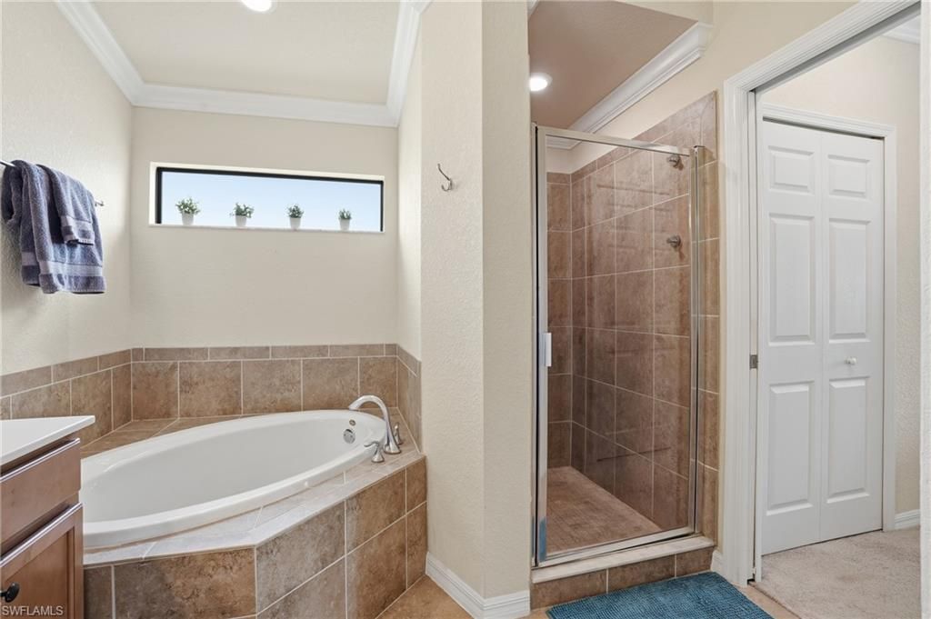 9528 Avellino Way , Unit 2521, Naples, FL 34113 Photo
