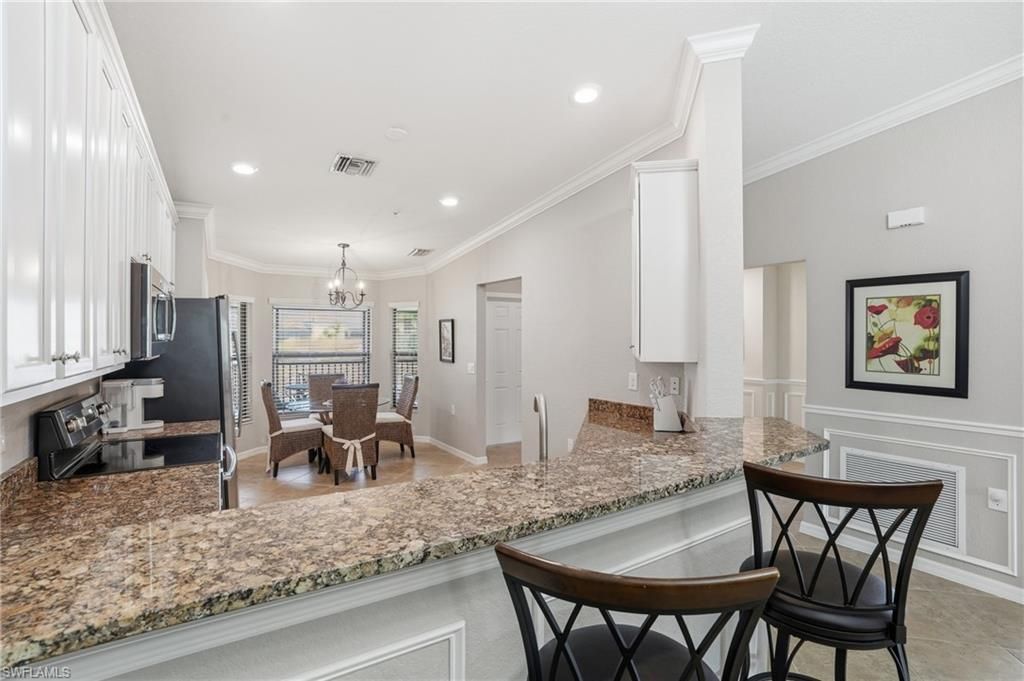 9528 Avellino Way , Unit 2521, Naples, FL 34113 Photo
