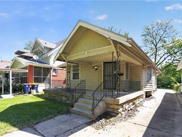 3721 Agnes Avenue, Kansas City, MO 64128